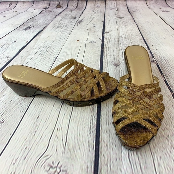 Stuart Weitzman Beige w/ Gold Leopard Sandals - Picture 1 of 7
